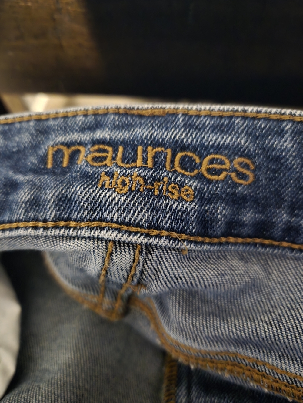 Maurices High Rise Distressed Boyfriend Jeans in Medium Blue Wash Sz 14 - Picture 6 of 7